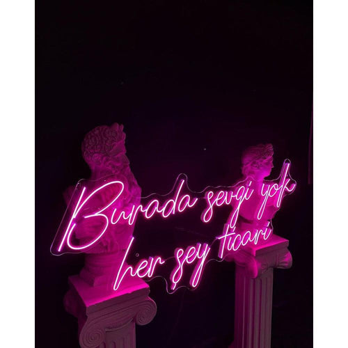 Burada Sevgi Yok Her şey Ticari - Neonbir