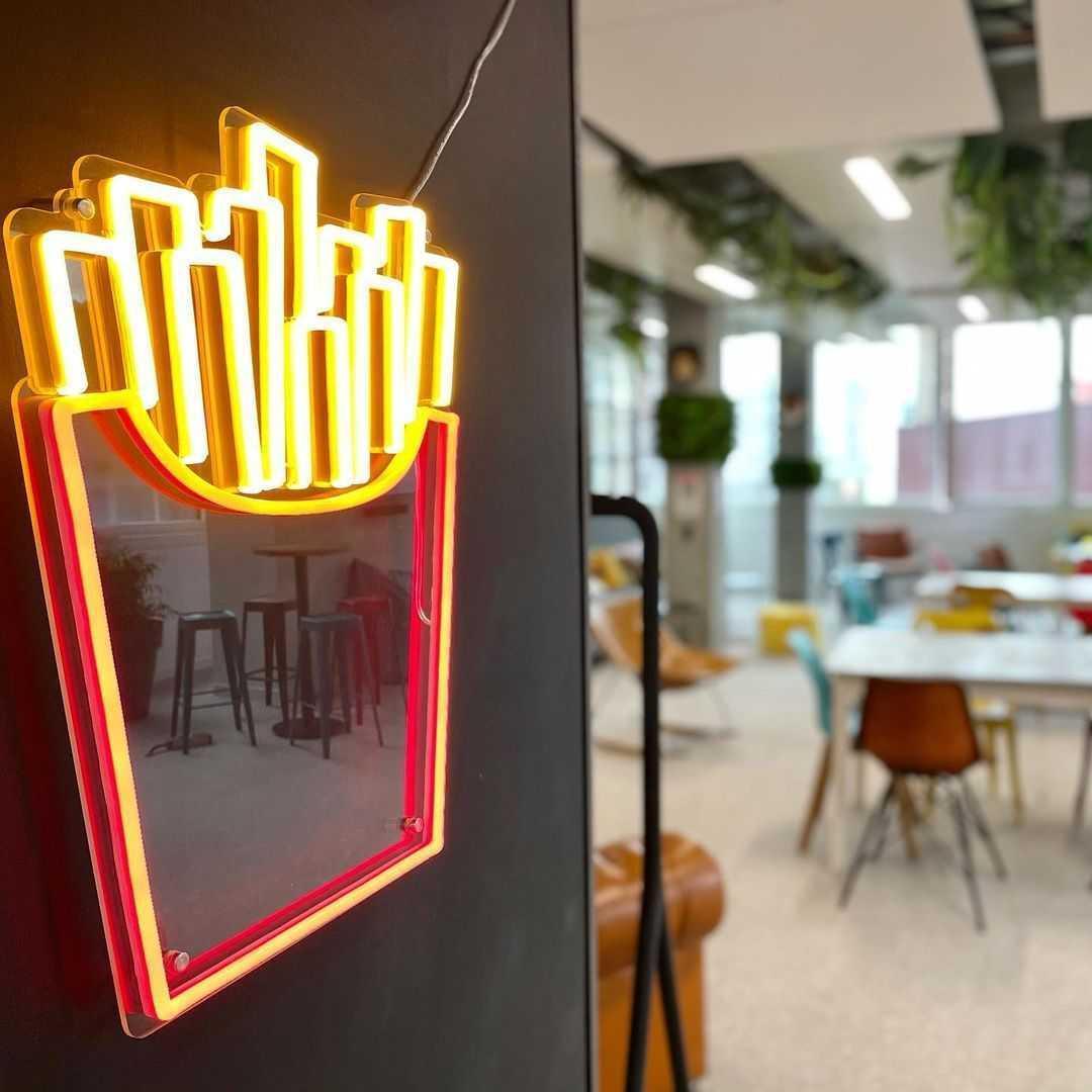 Fries - Neon Tabela - Neonbir