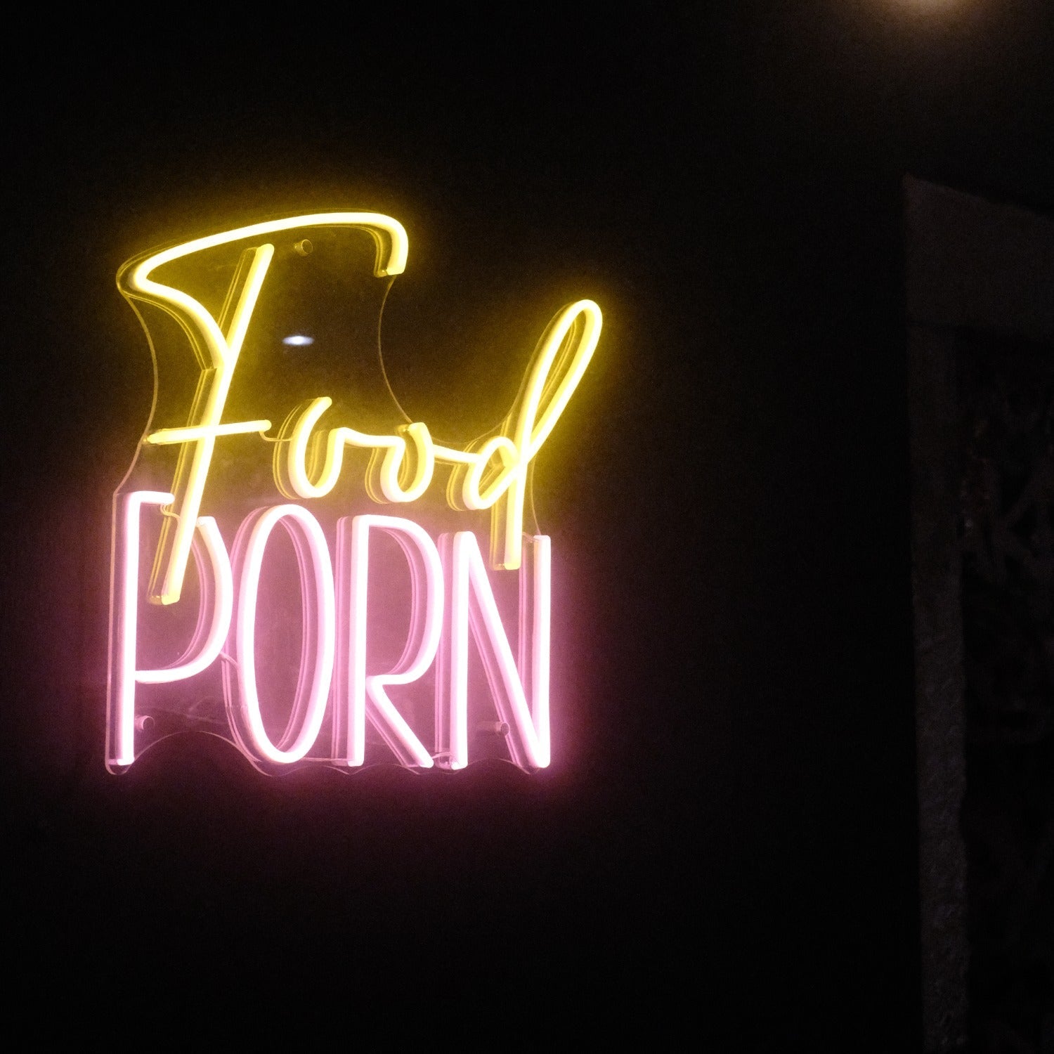 Food Porn Neon Tabela - Neonbir