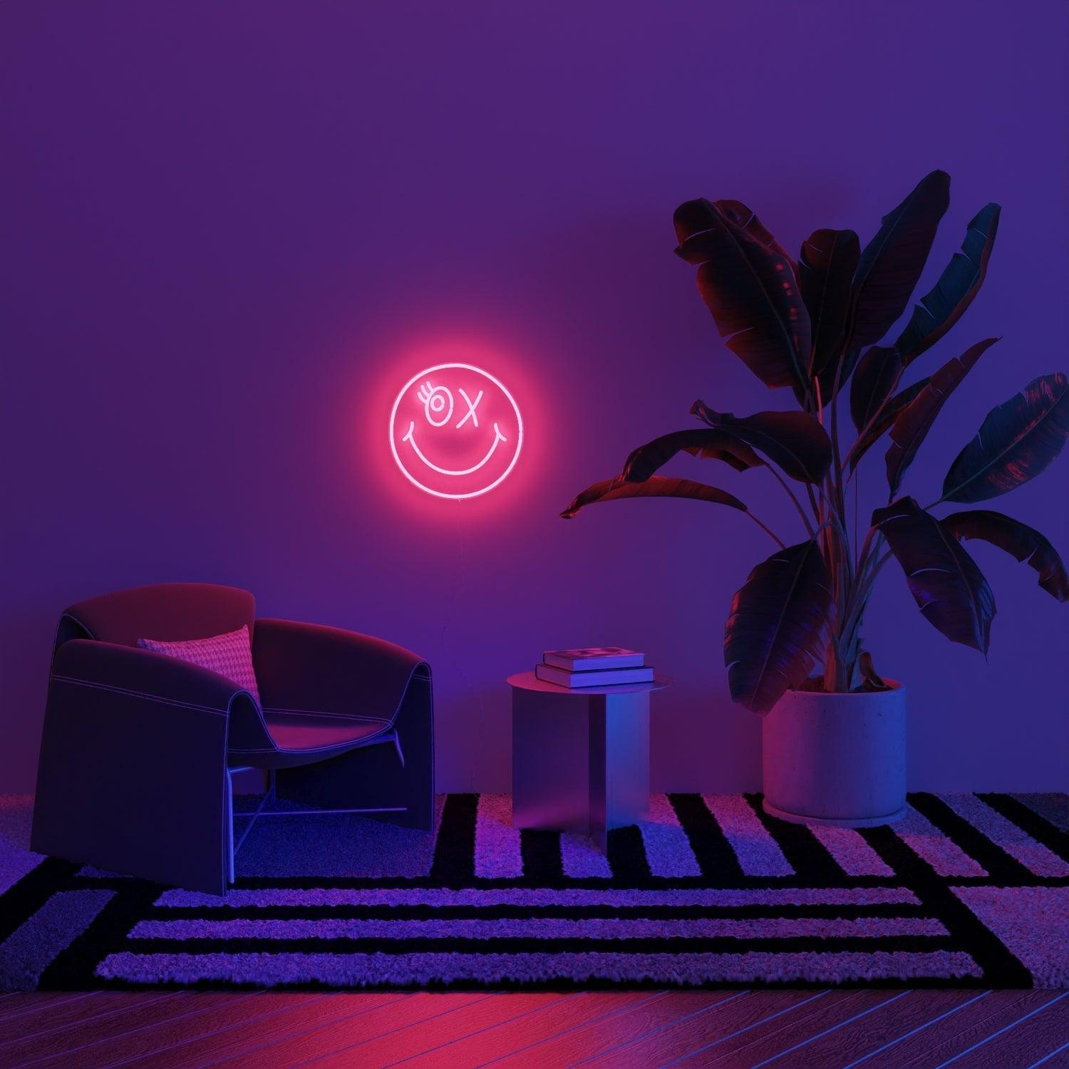 Mrs A by Smiley World x André Saraiva - Neon Tabela - Neonbir