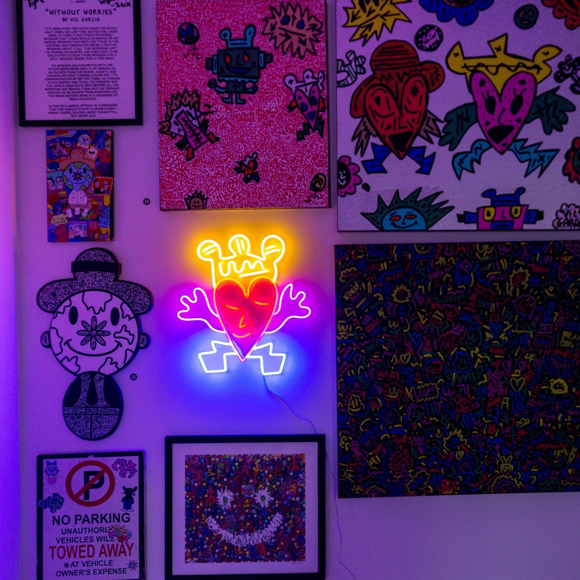 Mrs. Heartbreak by Vic Garcia - Neon Tabela - Neonbir