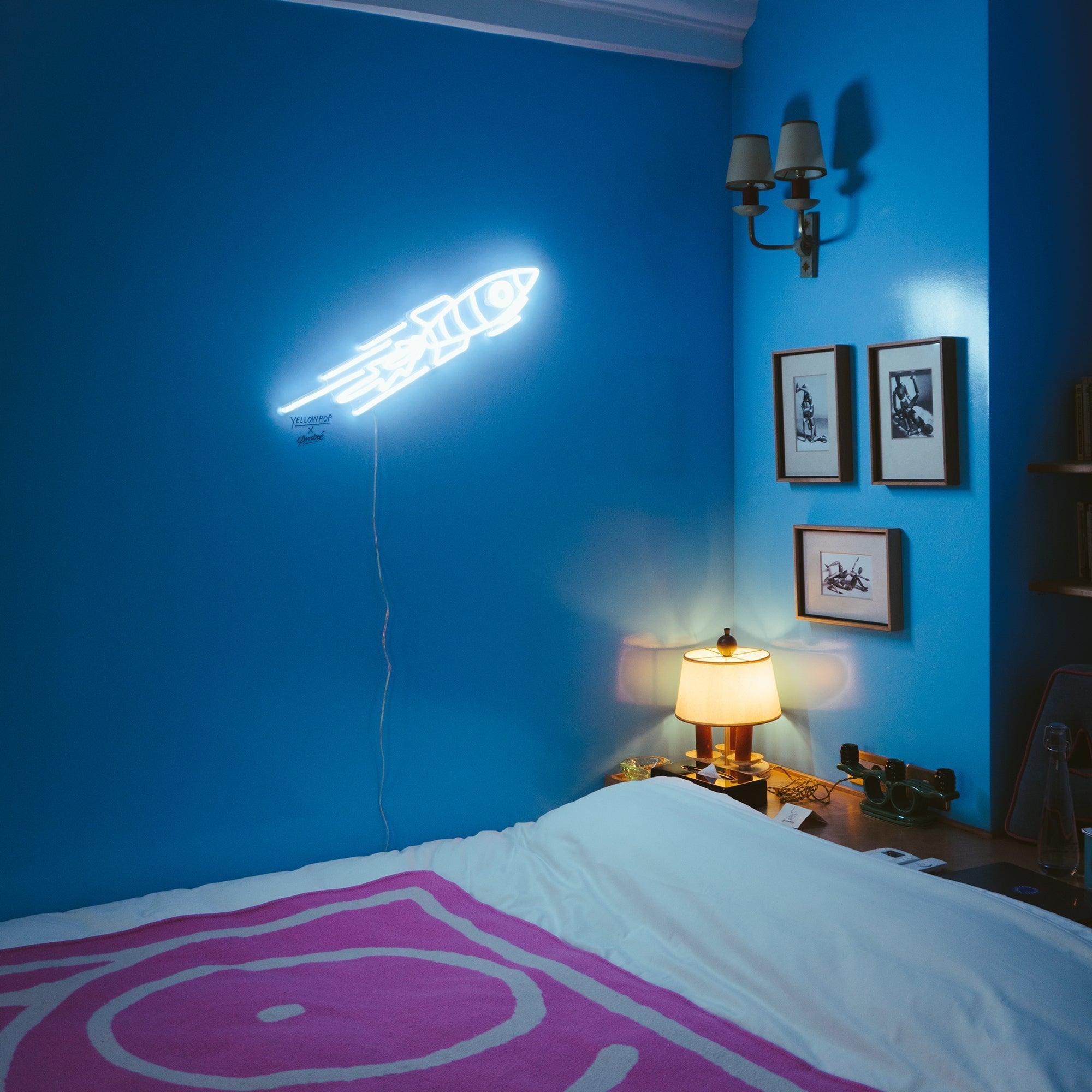 Rocket - Neon Tabela by André Saraiva - Neonbir