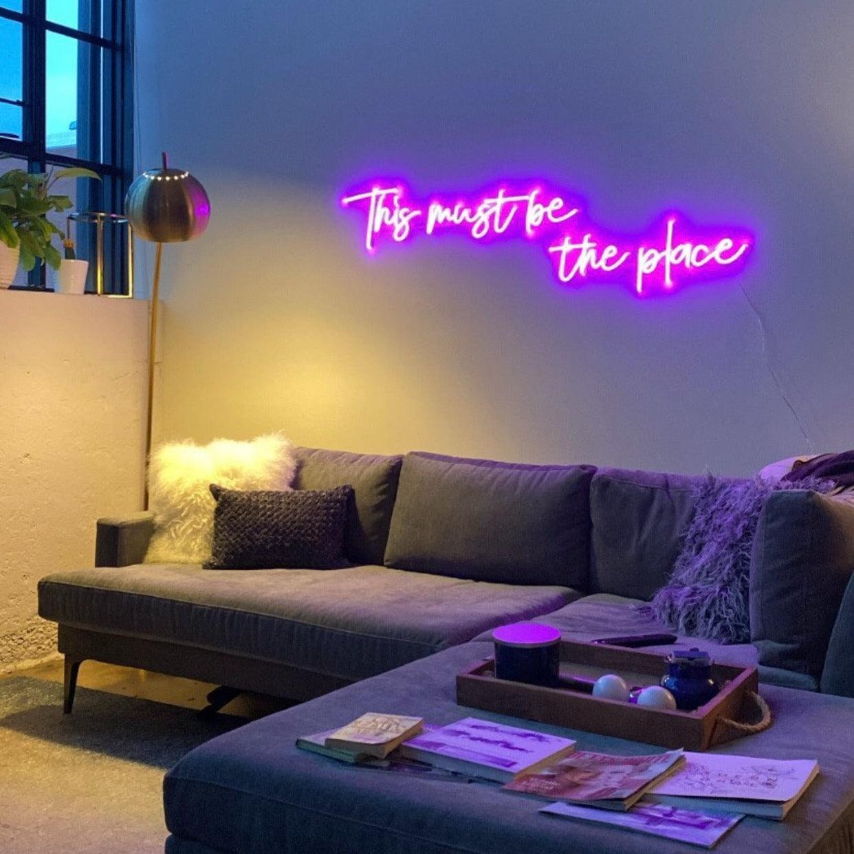 This must be the place - Neon Tabela - Neonbir
