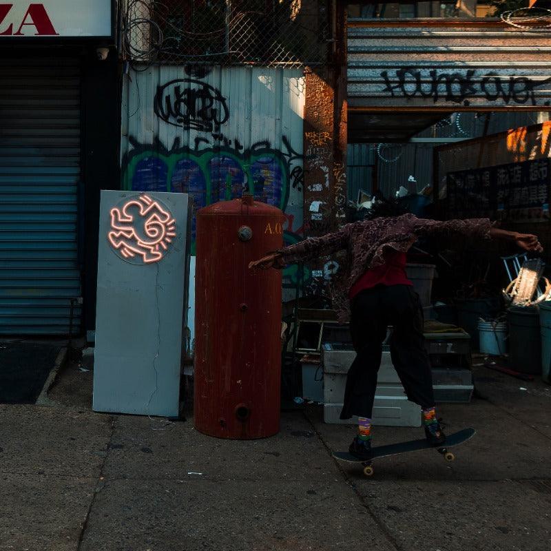 Twisted Man, YP x Keith Haring, Neon Tabela - Neonbir