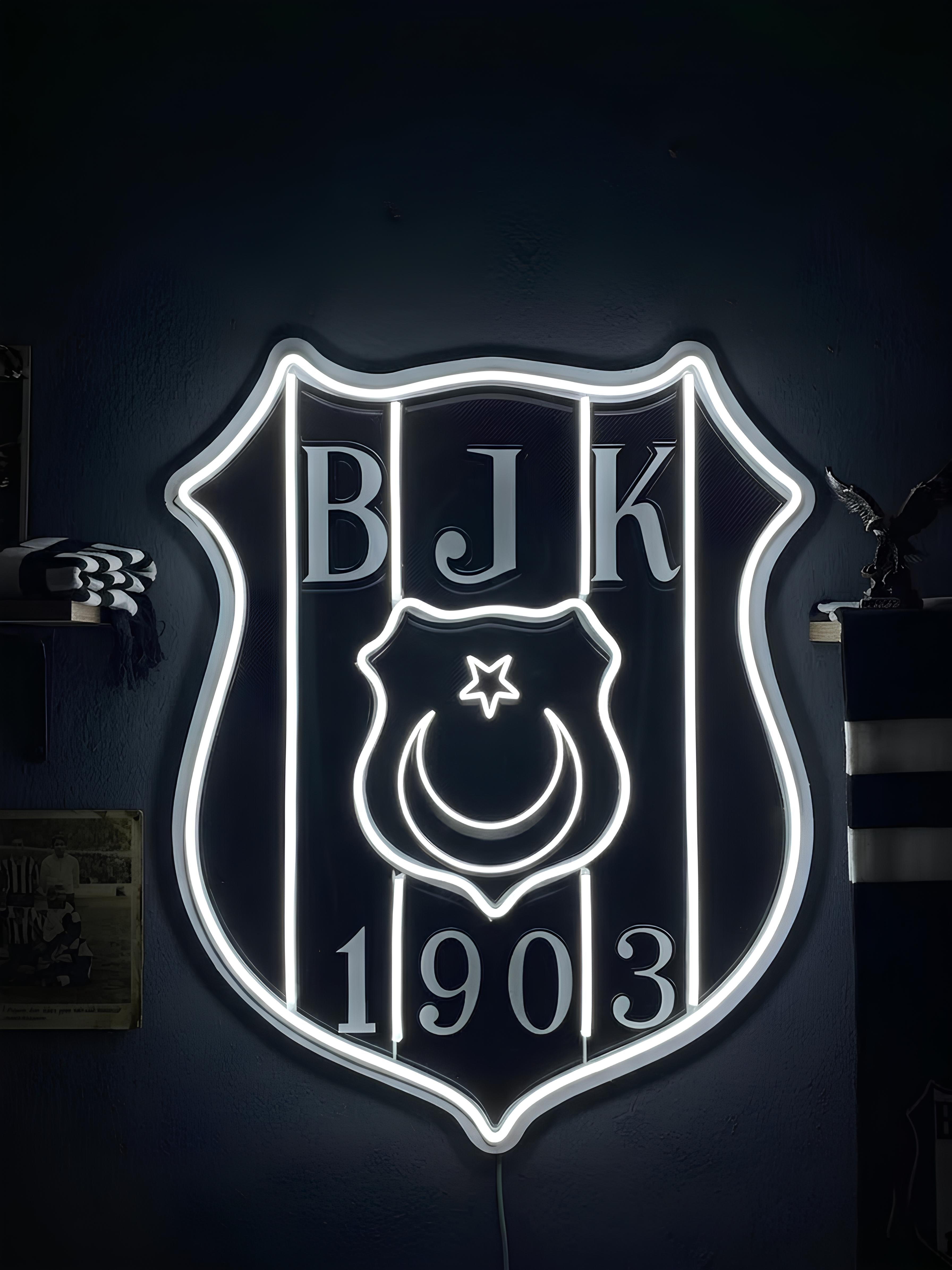 Beşiktaş Premium Taraftar Dekoru