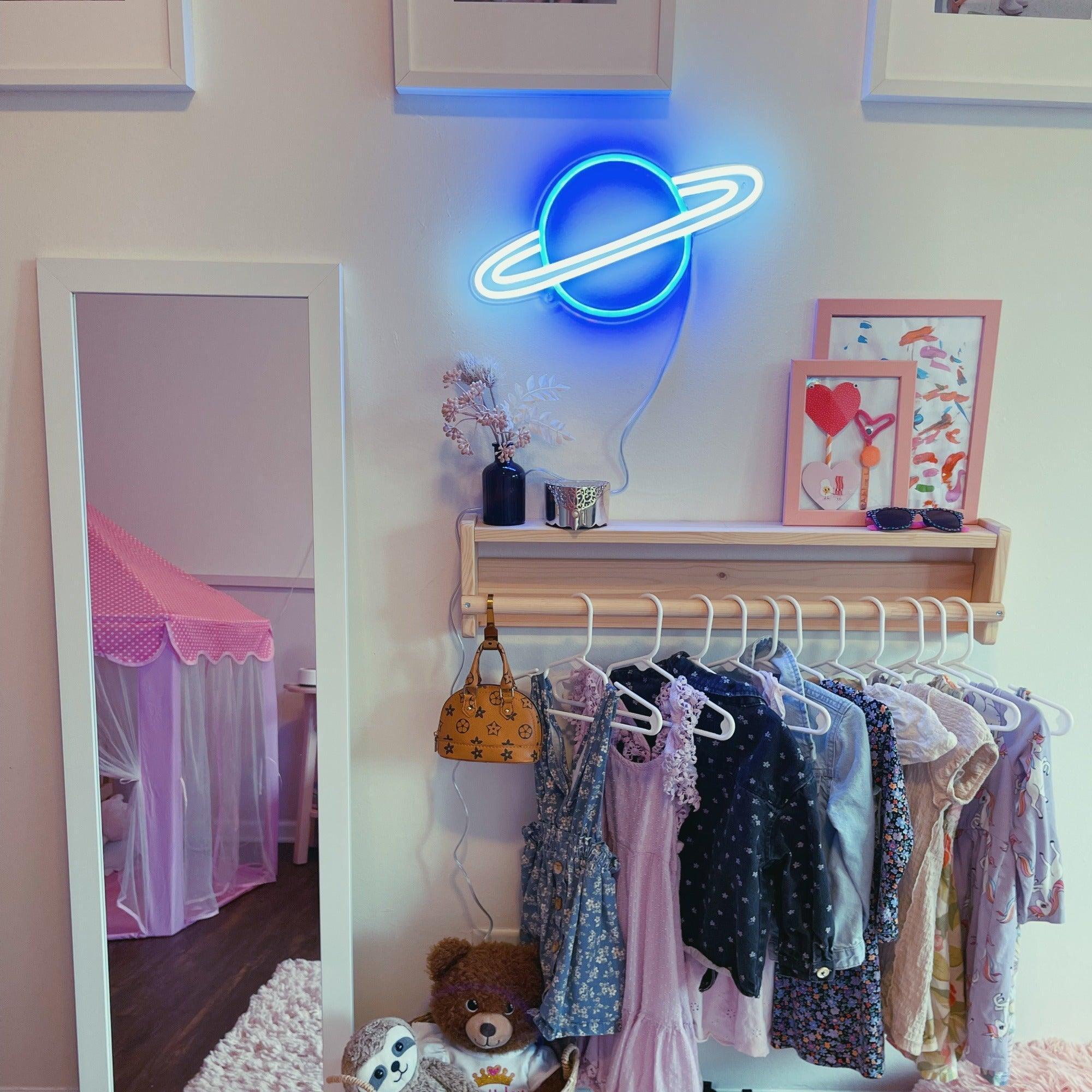 Uranus - Neon Tabela - Neonbir