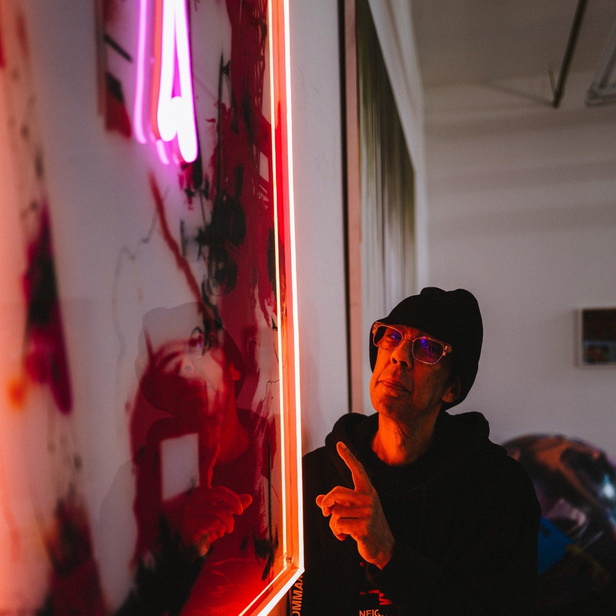 Violent Treasure by Futura - Neon Tabela - Neonbir